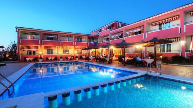 Zwembad van Hotel Sa Barrera