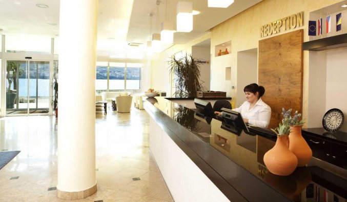 Lobby van hotel Pagus