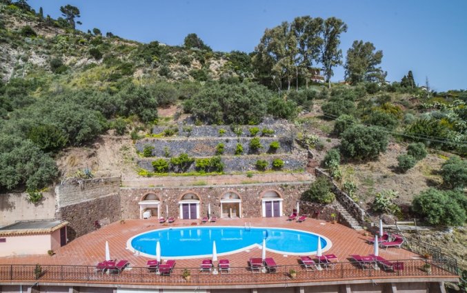 Uitzicht op Hotel Isola Bella op Sicilie