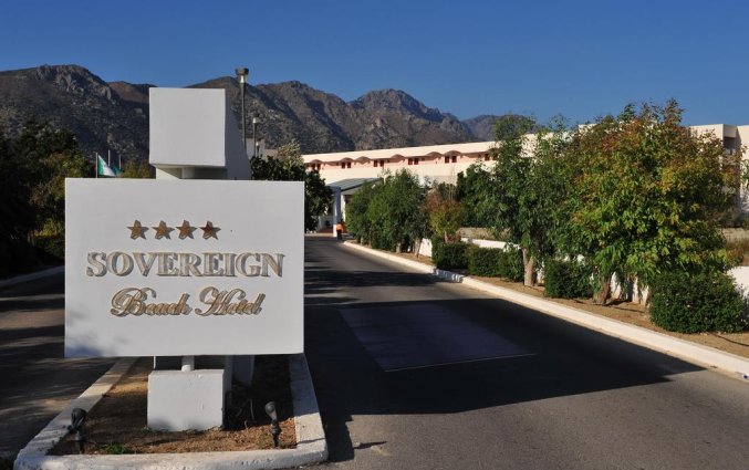 Entree van Hotel Sovereign Beach op Kos