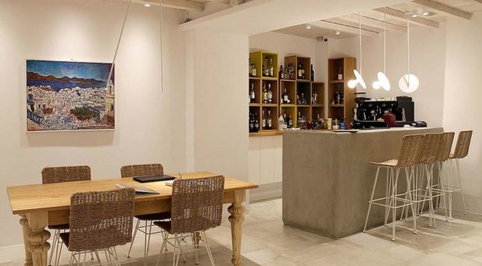 Bar van Hotel Vienoula's Garden op Mykonos