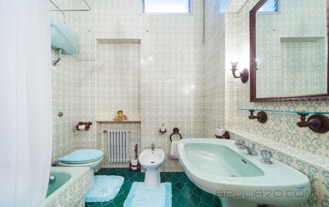 Badkamer van Hotel Apulia 70 Holidays Puglia