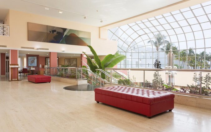 De lobby van Hotel Hipotels La Geria Lanzarote