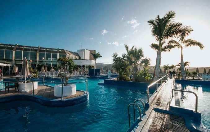 Buitenzwembad van Hotel Puerto Azul op Gran Canaria
