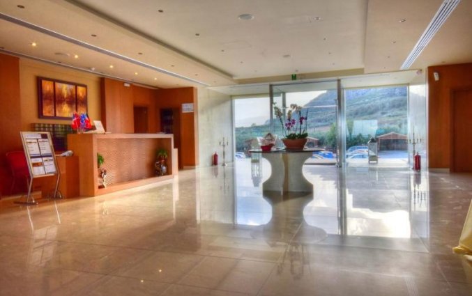 Lobby van Hotel Kiani Beach Resort op Kreta