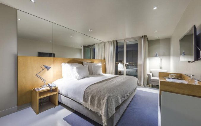 Tweepersoonskamer van Hotel Villa C in Noord-Portugal