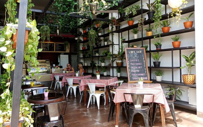 Restaurant van Hotel Loft Legian op Bali