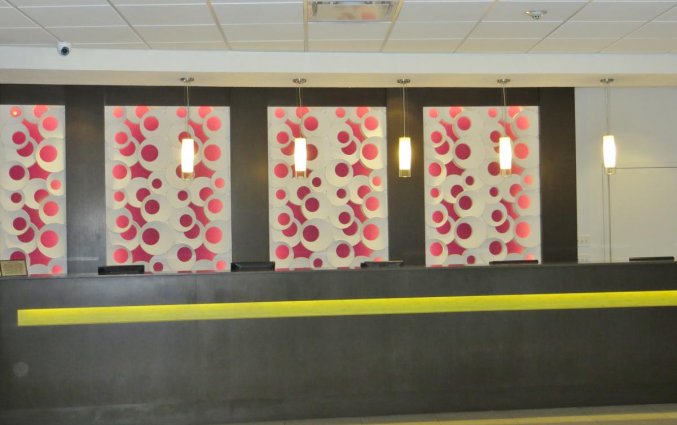 Receptie van Avanti International