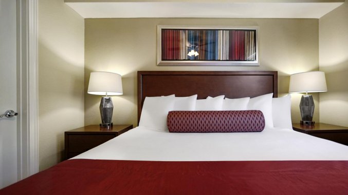 Tweepersoonskamer van resort Calypso Cay Villas