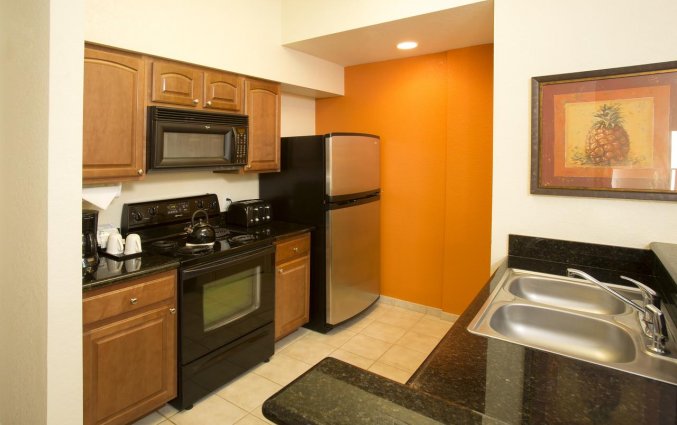 keuken van resort Resort Lake Buena Vista Village in Orlando