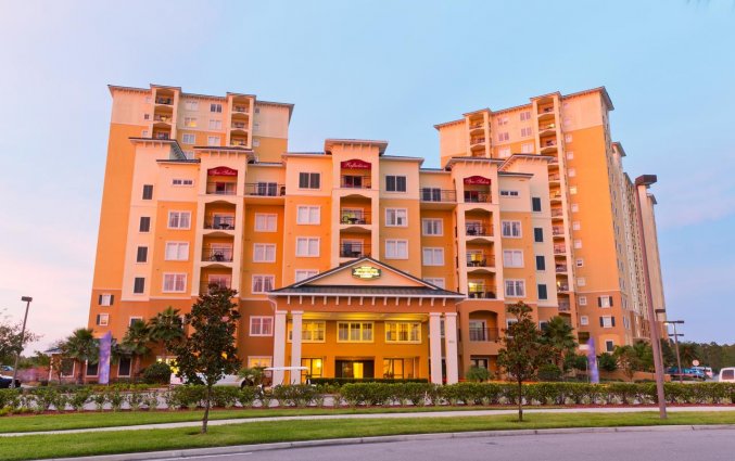 Vooraanzicht van Resort Lake Buena Vista Village in Orlando