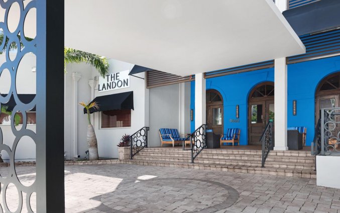 Ingang van hotel the landon