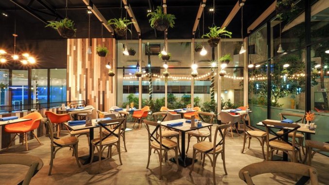 Eethoek van banthai beach resort