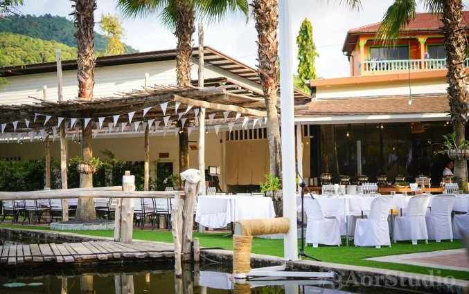 Restaurant Naina Resort & Spa