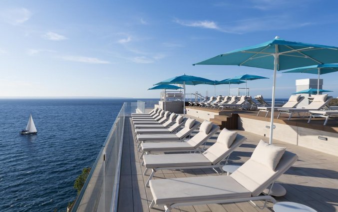 Terras van Hotel Elba Sunset Thalasso Spa op Mallorca