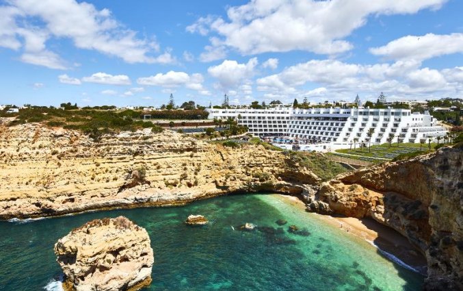 Gebouw van Hotel Tivoli Carvoeiro in Algarve