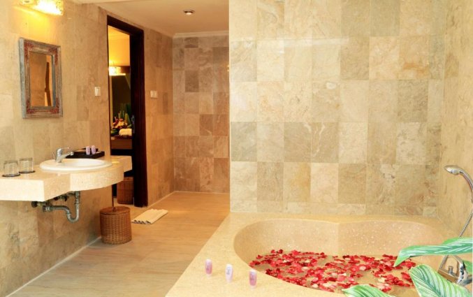 Badkamer van Tonys Villas & Resort op Bali