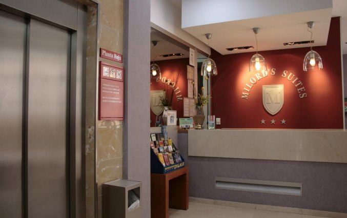 Receptie van hotel Milord's Suites in Alicante