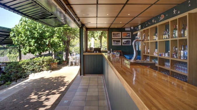 Bar van Appartementen Albamar in de Costa Brava