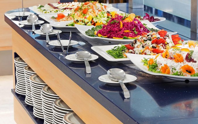 Buffet in het restaurant van Hotel Tahiti Playa aan de Costa Brava