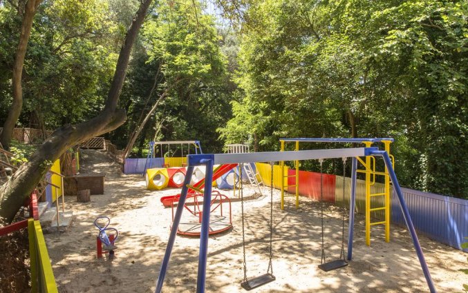 Speeltuin van hotel Corfu Holiday Palace in Corfu