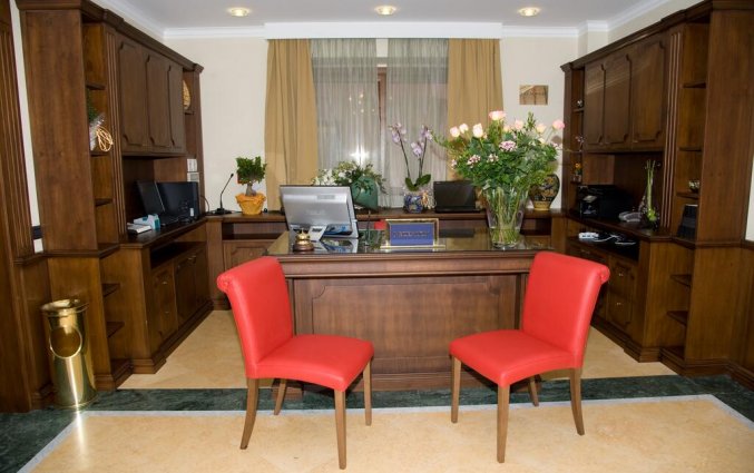 Receptie van Hotel Artemis op Sicilie