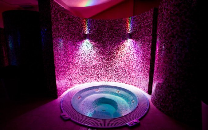 Jacuzzi van Hotel Palace San Michele in Puglia