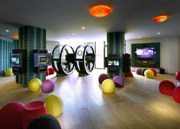 Spelletjesruimte in Hotel Hardrock op Ibiza