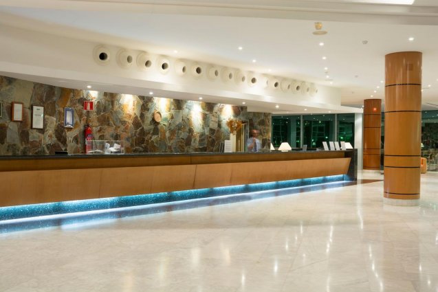 Receptie van Hotel Mogan Princess & Beach Club op Gran Canaria