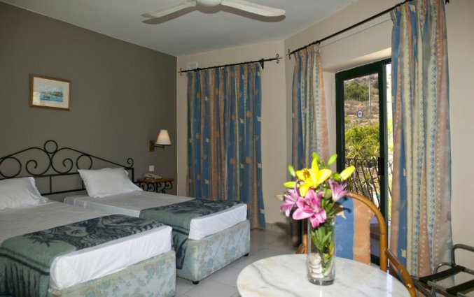 Tweepersoonskamer van Aparthotel Porto Azzurro op Malta
