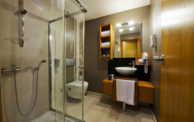 Badkamer van Hotel Flora Garden Beach in Side