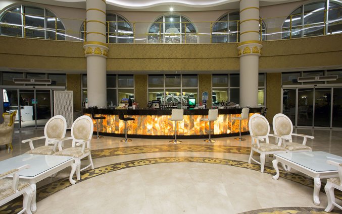 Bar van Resort & Spa Water Side