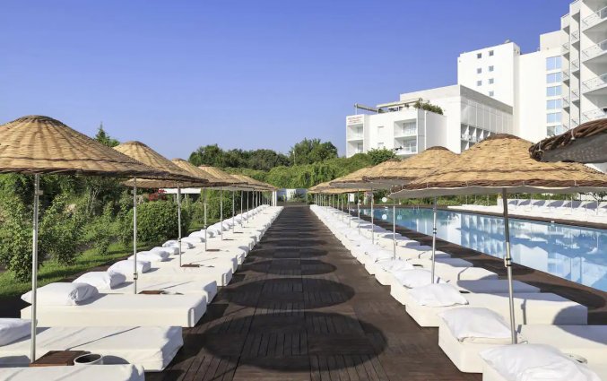 Zwembad van Hotel Su & Aqualand in Antalya