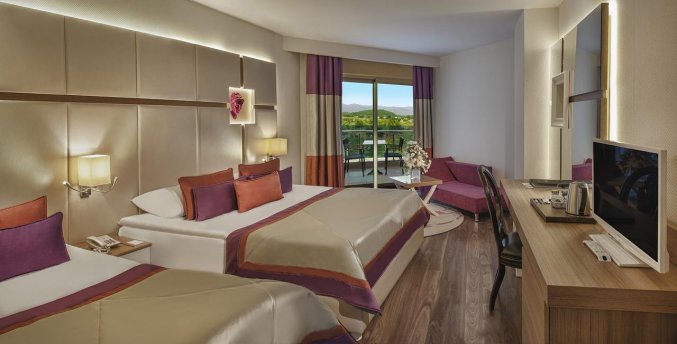 Slaapkamer van Hotel & Resort Botanik in Side