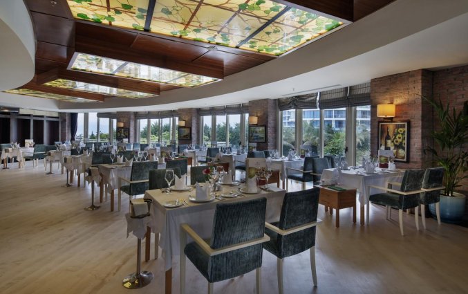 Bar van Hotel Liberty Lara in Antalya