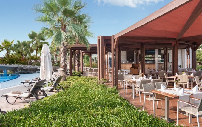 Terras van Resort en Spa Aska Lara in Antalya