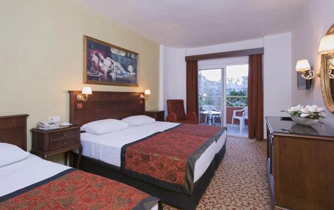 Slaapkamer van Hotel Antique Roman Palace in Alanya