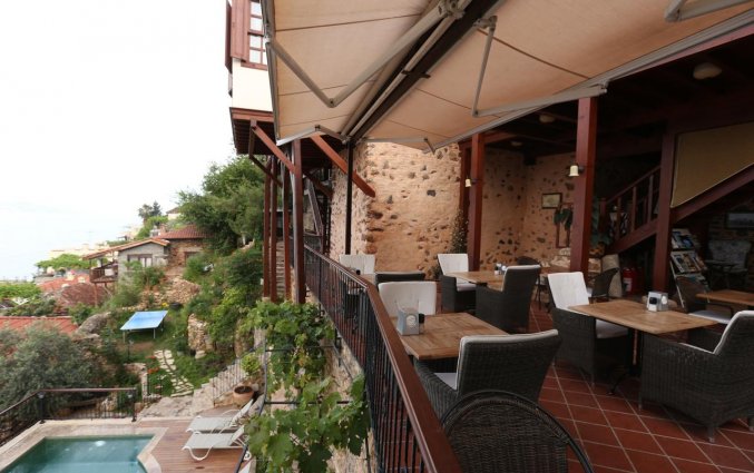 Terras van Hotel Villa Turka in Alanya