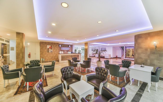 Lobby van Hotel Kleopatra Atlas in Alanya