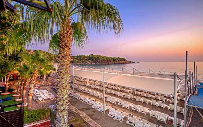 Strand van Hotel Sealife Buket Beach in Alanya