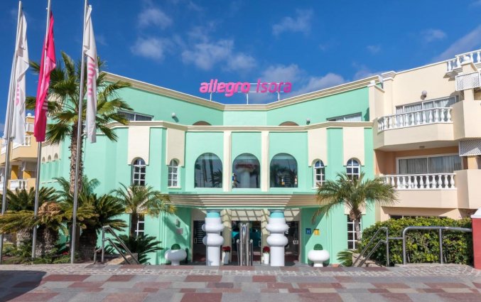 Gebouw van Appartementen Allegro Isora op Tenerife