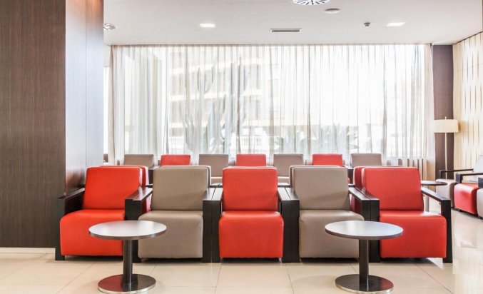 Lobby van Gran Cervantes by Blue Sea Costa del Sol