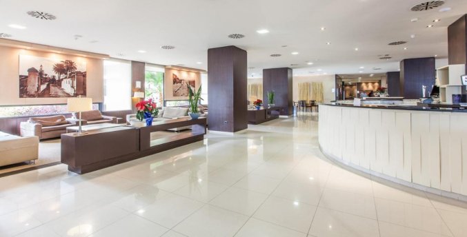 Lobby van Gran Cervantes by Blue Sea Costa del Sol