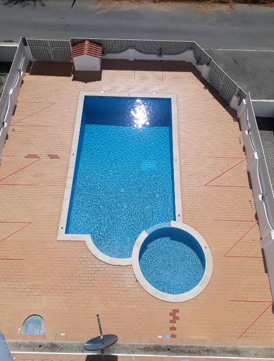 zwembad2 cantinho do mar