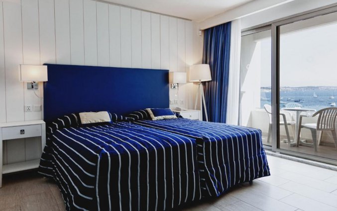 Tweepersoonskamer van Resort DB Seabank op Malta