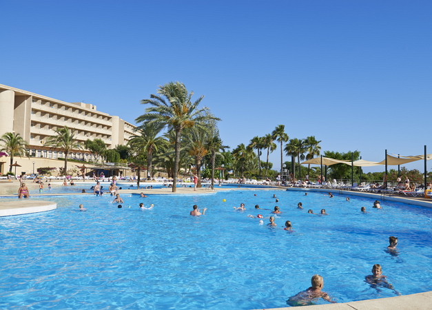 Hotel Club Cala Romani