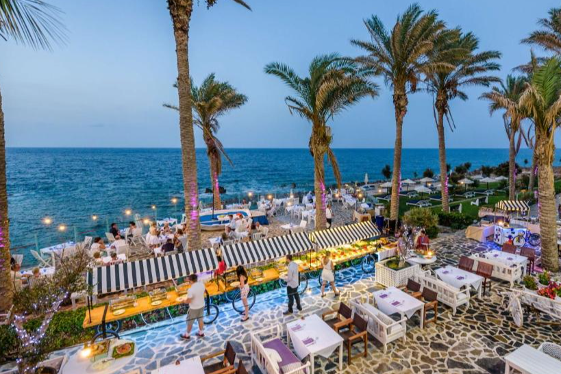 Radisson Blu Beach Resort