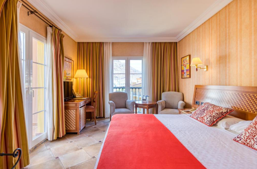 Kamer Cordial Mogan Playa