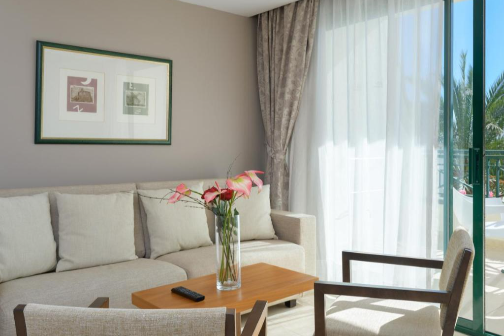 Hipotels Natura Palace Adults Only