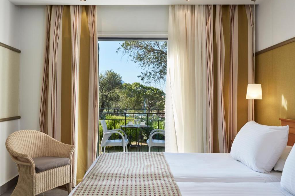 Sentido Apollo Palace